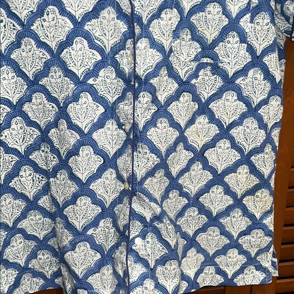 Adorable Roller Rabbit Blue and White Pajama Set - Picture 5 of 15